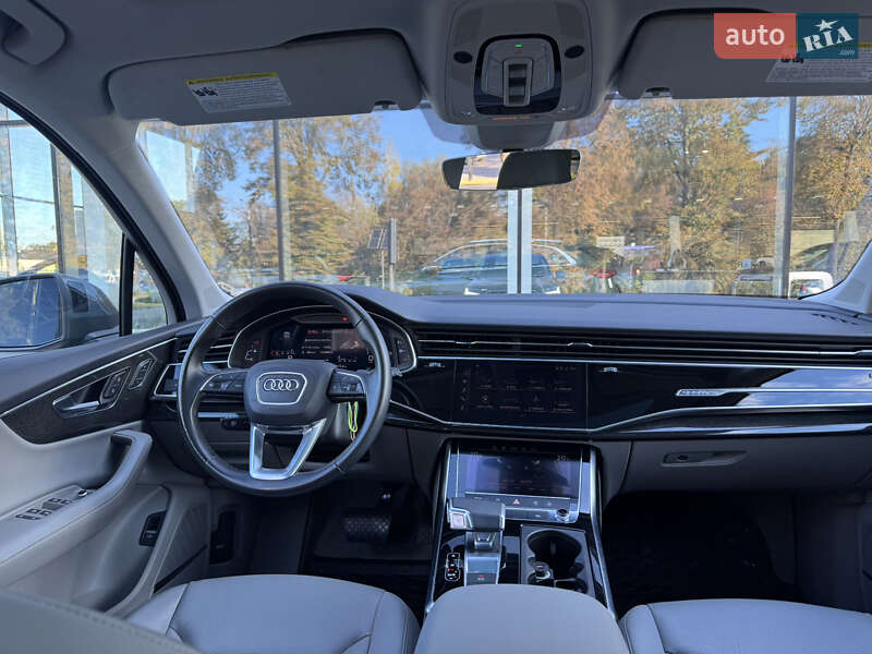 Внедорожник / Кроссовер Audi Q7 2021 в Львове