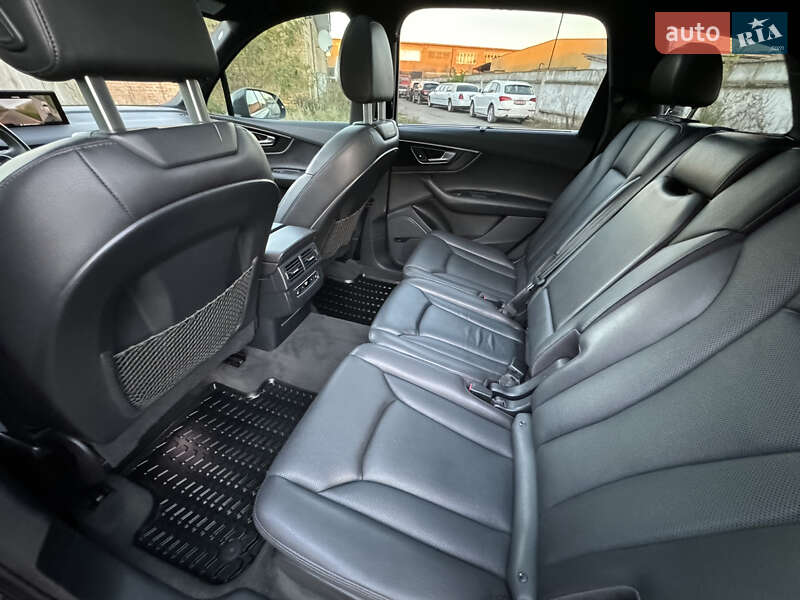 Внедорожник / Кроссовер Audi Q7 2017 в Дубно фото 64 Внедорожник / Кроссовер Audi Q7 2017 в Дубно