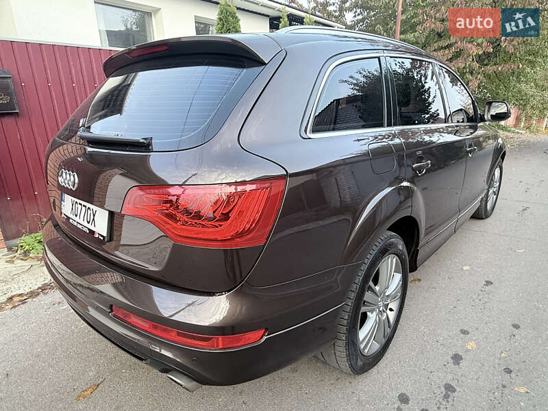 Внедорожник / Кроссовер Audi Q7 2012 в Киеве