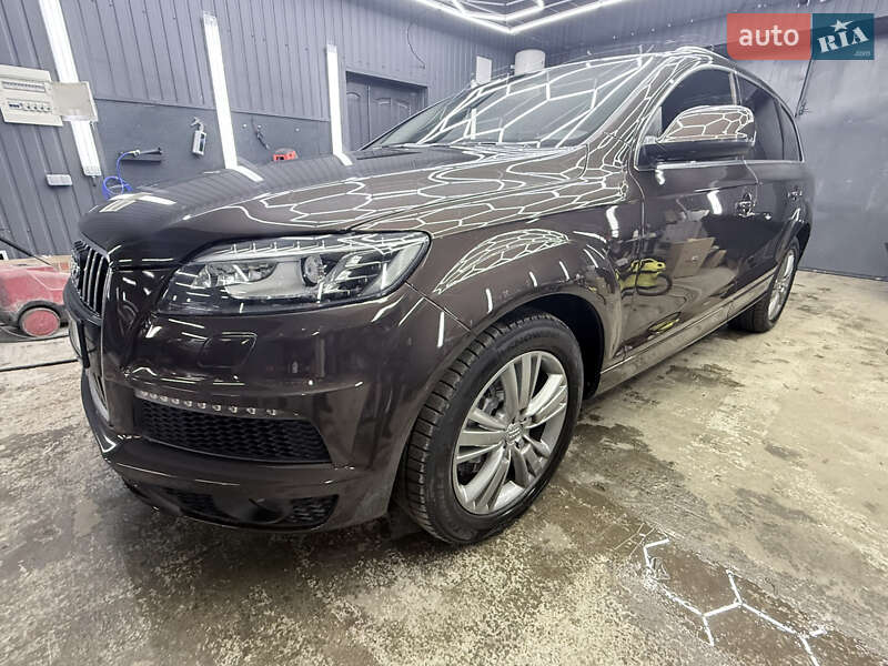 Внедорожник / Кроссовер Audi Q7 2012 в Киеве