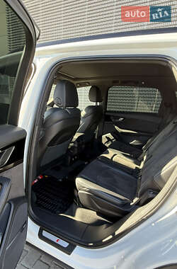 Позашляховик / Кросовер Audi Q7 2017 в  фото 20 Позашляховик / Кросовер Audi Q7 2017 в