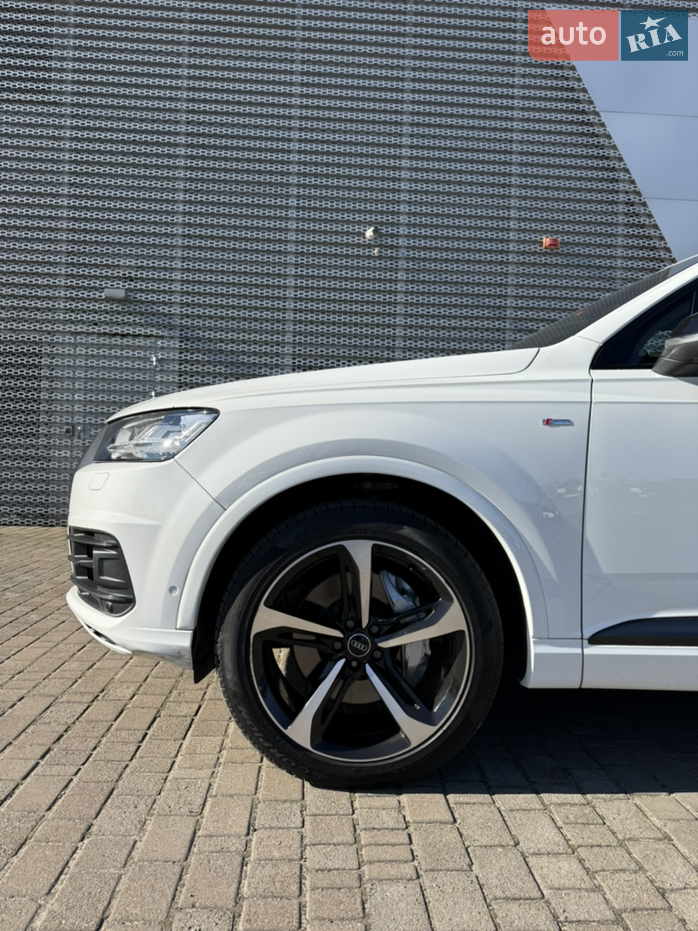 2017 Audi Q7 - мініатюра 10
