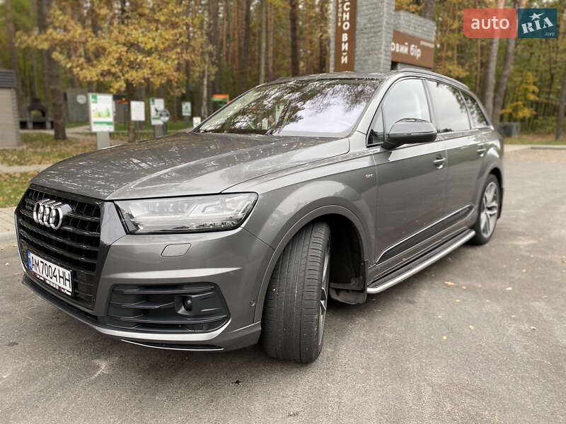 Внедорожник / Кроссовер Audi Q7 2016 в Овруче фото 2 Внедорожник / Кроссовер Audi Q7 2016 в Овруче