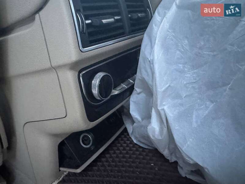 Внедорожник / Кроссовер Audi Q7 2016 в Львове фото 7 Внедорожник / Кроссовер Audi Q7 2016 в Львове