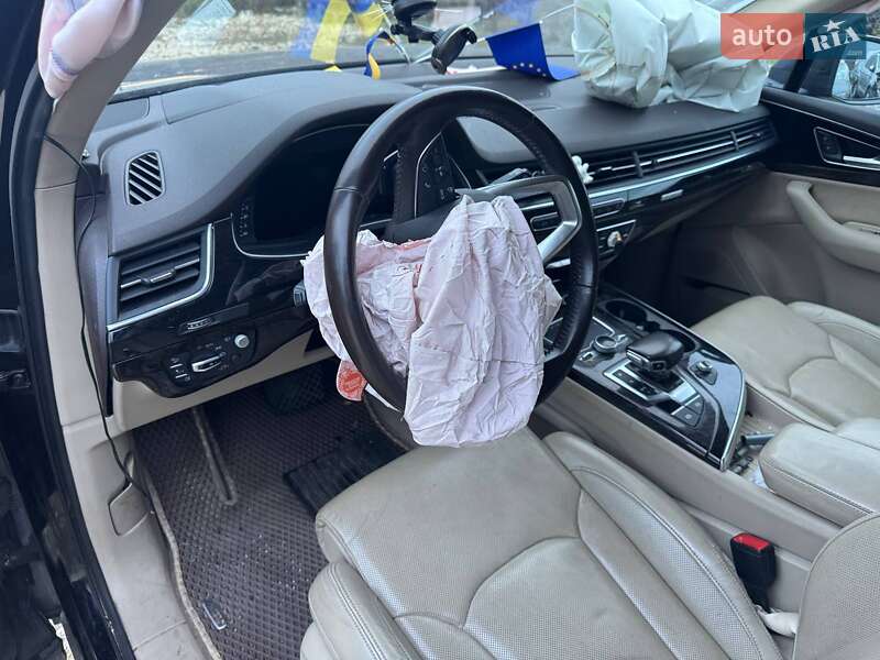 Внедорожник / Кроссовер Audi Q7 2016 в Львове фото 12 Внедорожник / Кроссовер Audi Q7 2016 в Львове