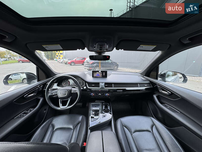 Позашляховик / Кросовер Audi Q7 2018 в Києві