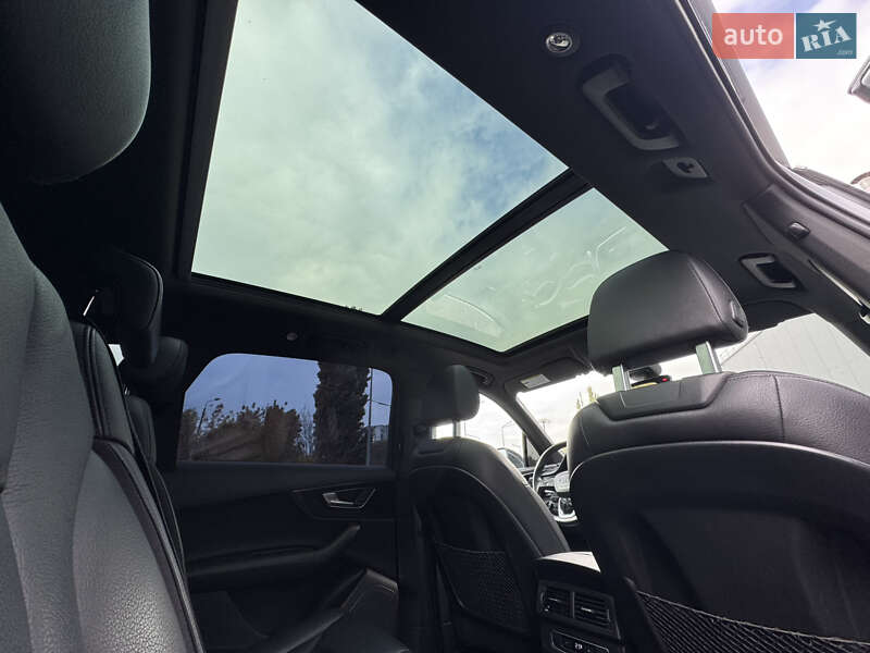 Позашляховик / Кросовер Audi Q7 2018 в Києві