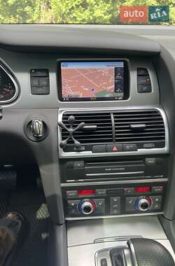 Внедорожник / Кроссовер Audi Q7 2013 в Полтаве