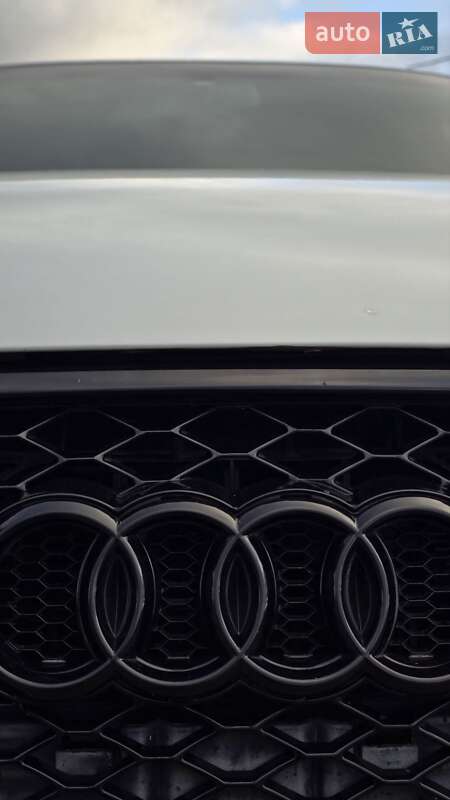 Внедорожник / Кроссовер Audi Q7 2013 в Киеве