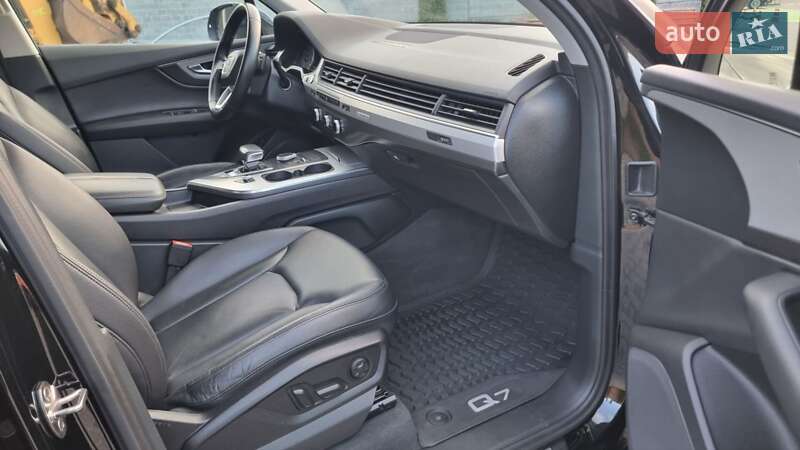 Внедорожник / Кроссовер Audi Q7 2017 в Кропивницком фото 55 Внедорожник / Кроссовер Audi Q7 2017 в Кропивницком