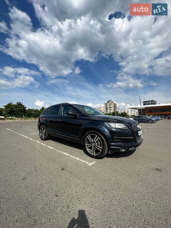 Внедорожник / Кроссовер Audi Q7 2011 в Киеве