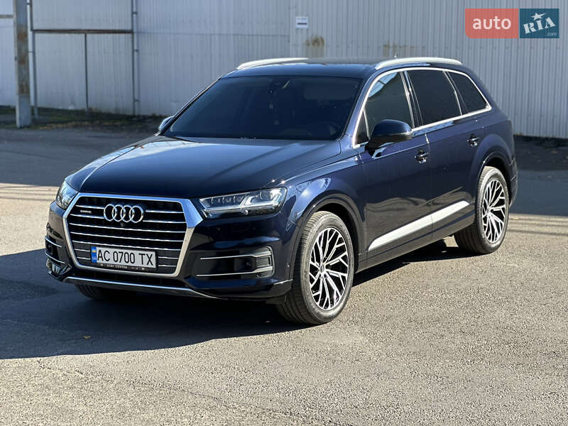 Позашляховик / Кросовер Audi Q7 2016 в Львові фото 2 Позашляховик / Кросовер Audi Q7 2016 в Львові