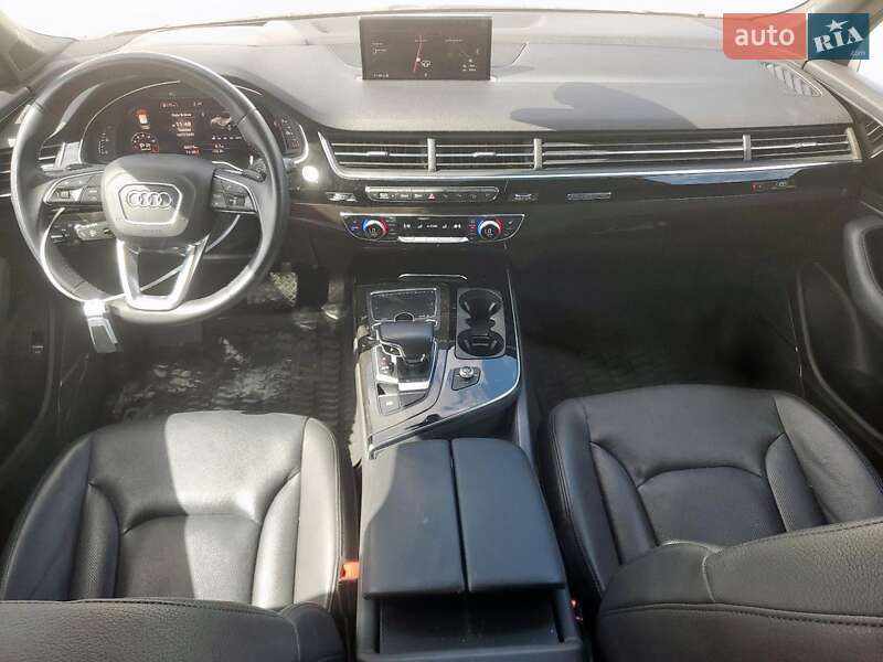 Позашляховик / Кросовер Audi Q7 2019 в Львові фото 8 Позашляховик / Кросовер Audi Q7 2019 в Львові