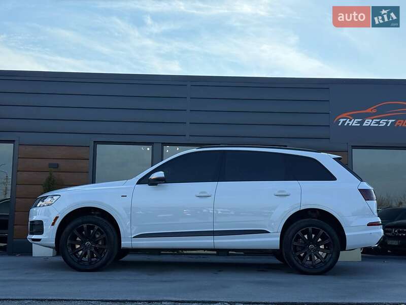 Позашляховик / Кросовер Audi Q7 2017 в Рівному фото 32 Позашляховик / Кросовер Audi Q7 2017 в Рівному
