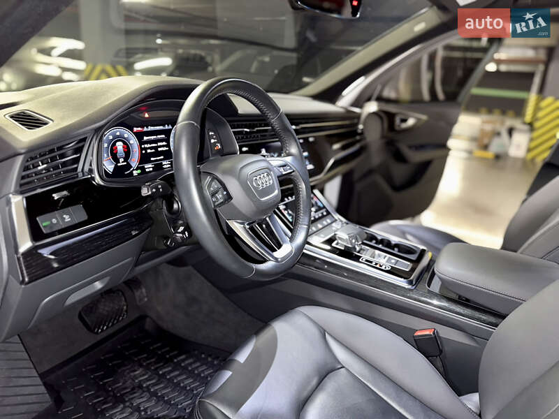 Позашляховик / Кросовер Audi Q7 2019 в Києві фото 19 Позашляховик / Кросовер Audi Q7 2019 в Києві