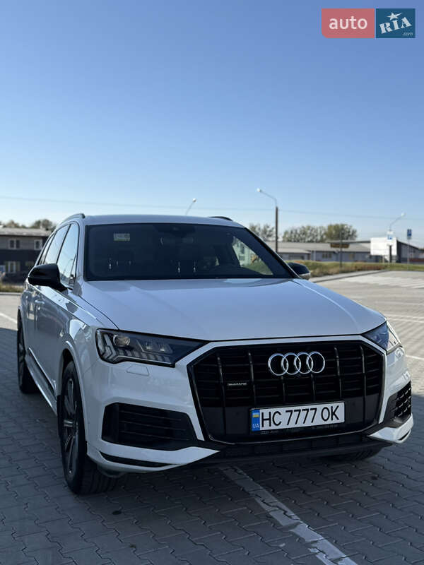 Позашляховик / Кросовер Audi Q7 2020 в Львові
