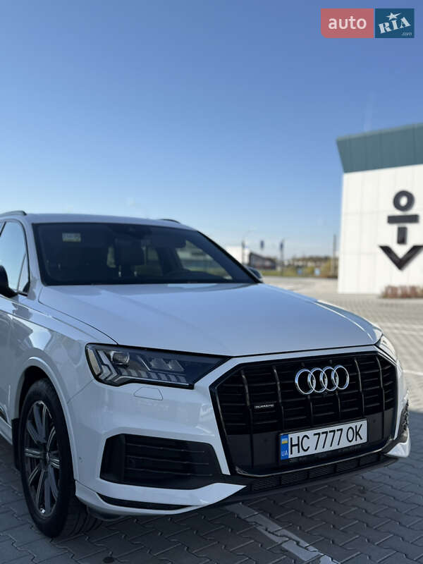Позашляховик / Кросовер Audi Q7 2020 в Львові