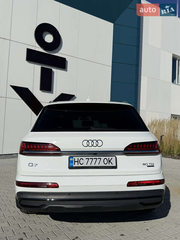 Позашляховик / Кросовер Audi Q7 2020 в Львові