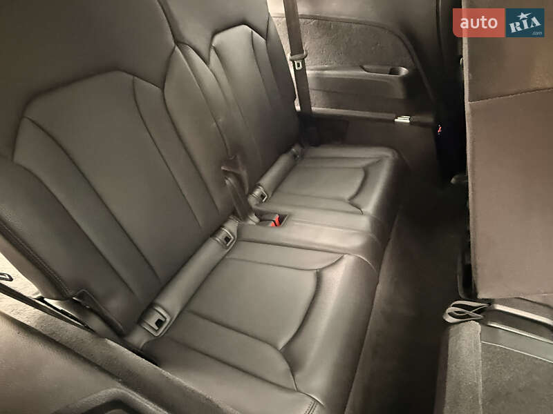 Внедорожник / Кроссовер Audi Q7 2016 в Харькове фото 39 Внедорожник / Кроссовер Audi Q7 2016 в Харькове