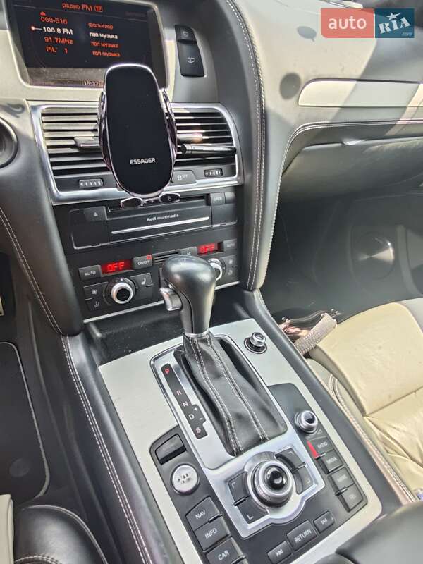 Позашляховик / Кросовер Audi Q7 2011 в Тернополі