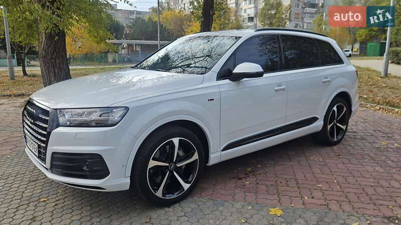 Внедорожник / Кроссовер Audi Q7 2018 в Запорожье фото 8 Внедорожник / Кроссовер Audi Q7 2018 в Запорожье