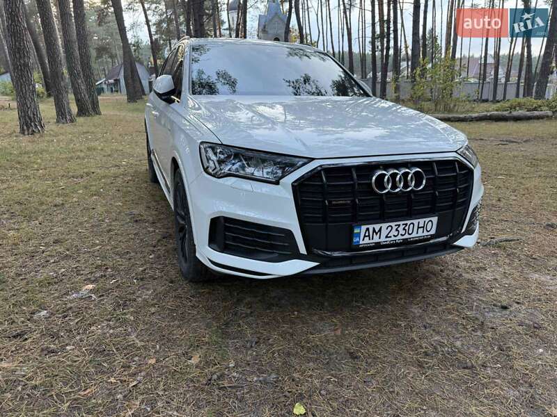 Внедорожник / Кроссовер Audi Q7 2020 в Житомире