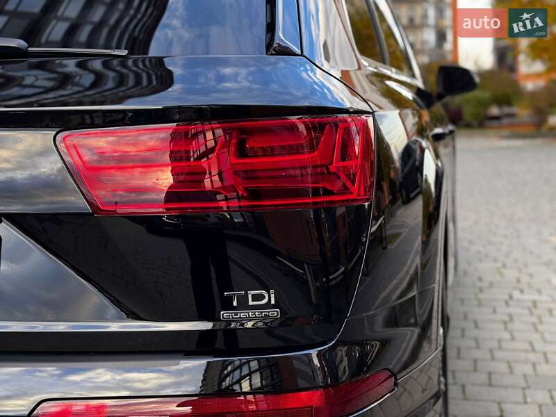Позашляховик / Кросовер Audi Q7 2015 в Івано-Франківську фото 24 Позашляховик / Кросовер Audi Q7 2015 в Івано-Франківську