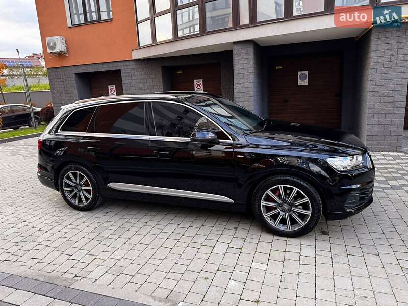 Позашляховик / Кросовер Audi Q7 2015 в Івано-Франківську фото 28 Позашляховик / Кросовер Audi Q7 2015 в Івано-Франківську