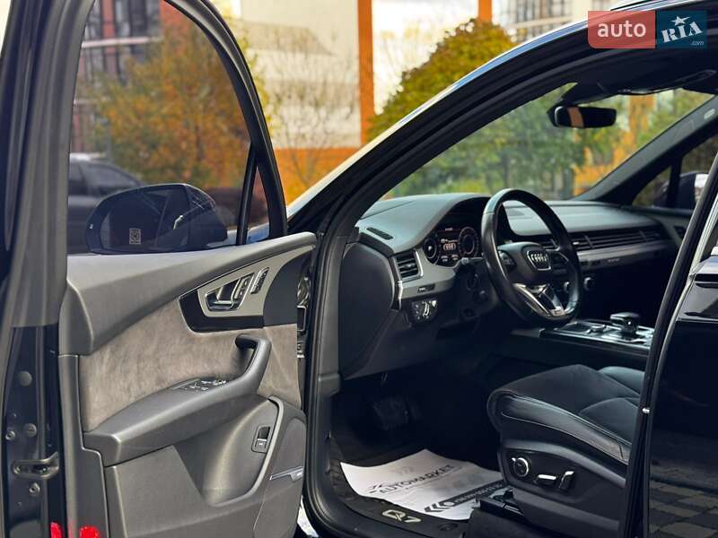 Позашляховик / Кросовер Audi Q7 2015 в Івано-Франківську фото 31 Позашляховик / Кросовер Audi Q7 2015 в Івано-Франківську