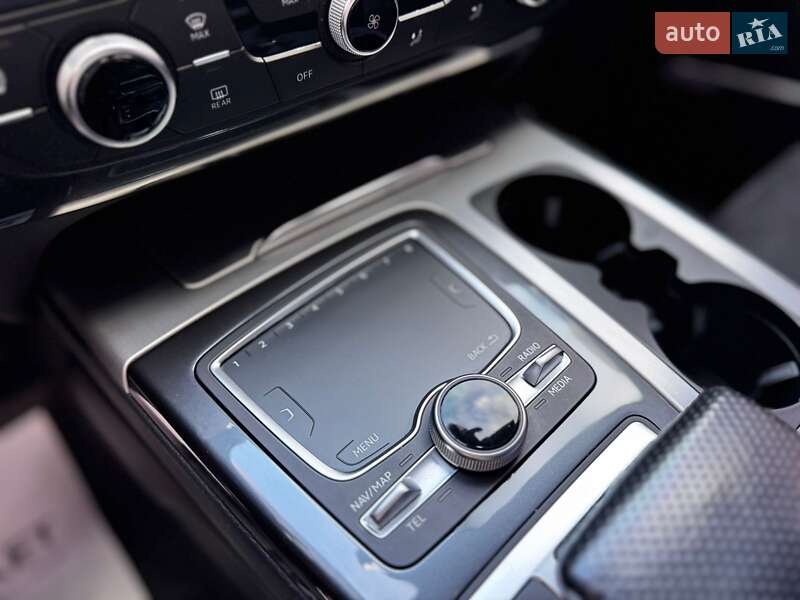 Позашляховик / Кросовер Audi Q7 2015 в Івано-Франківську фото 46 Позашляховик / Кросовер Audi Q7 2015 в Івано-Франківську