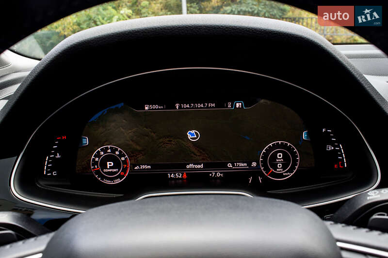 Позашляховик / Кросовер Audi Q7 2017 в Львові