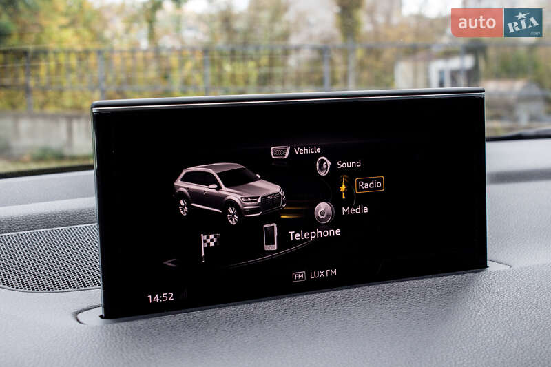 Позашляховик / Кросовер Audi Q7 2017 в Львові