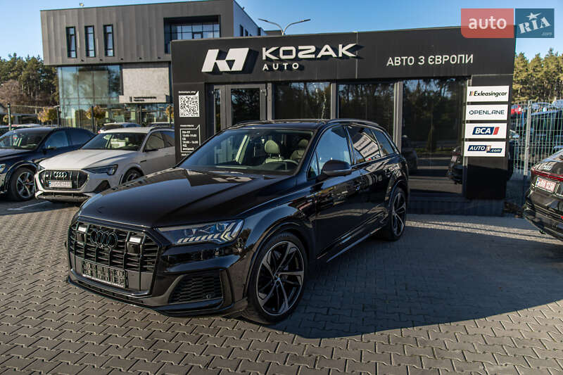 Позашляховик / Кросовер Audi Q7 2020 в Львові