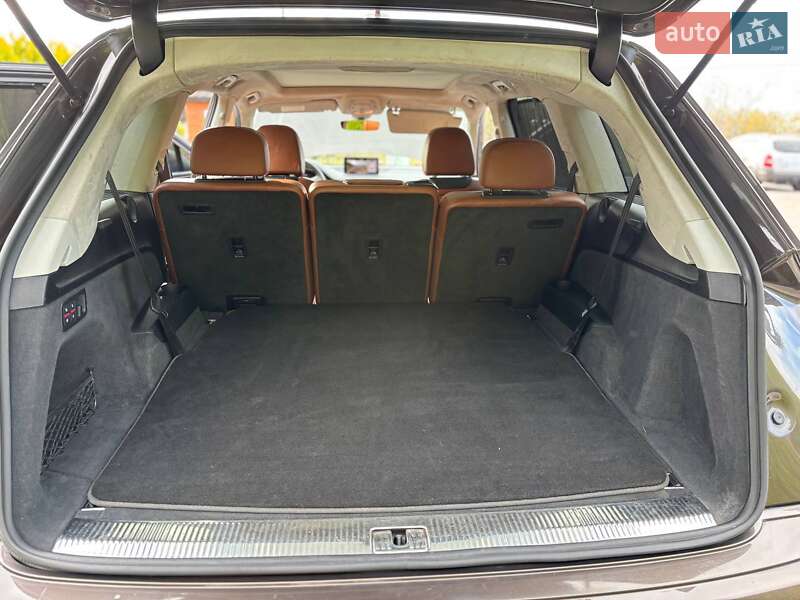 Позашляховик / Кросовер Audi Q7 2017 в Стрию фото 74 Позашляховик / Кросовер Audi Q7 2017 в Стрию