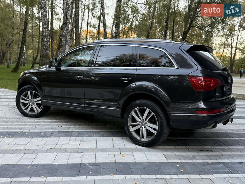 Позашляховик / Кросовер Audi Q7 2014 в Тернополі