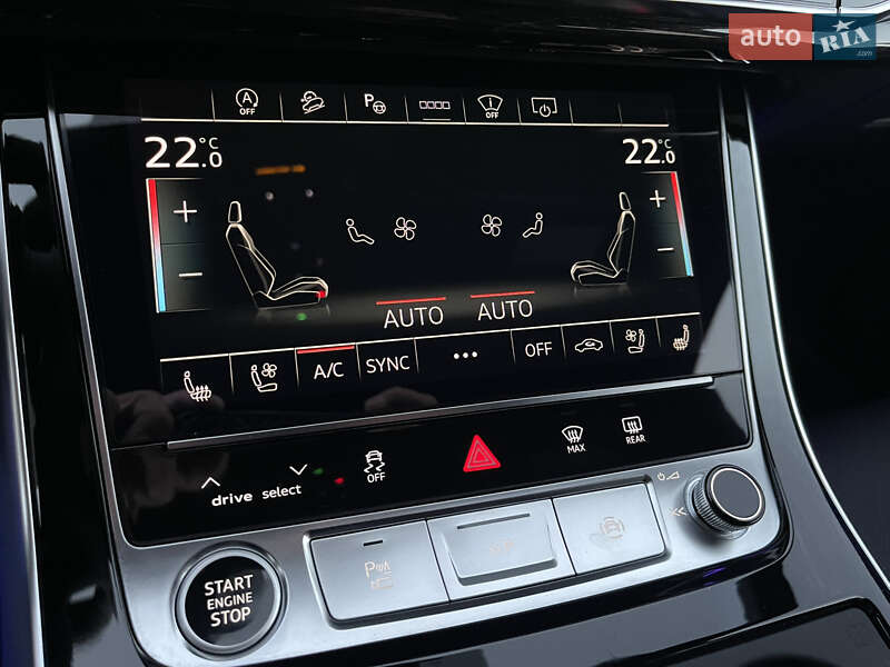 Позашляховик / Кросовер Audi Q7 2024 в Ужгороді