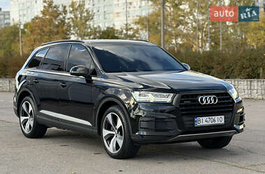 Позашляховик / Кросовер Audi Q7 2015 в Запоріжжі
