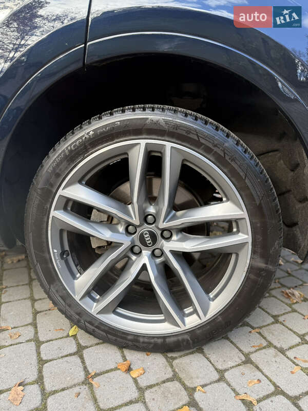 Позашляховик / Кросовер Audi Q7 2016 в Львові фото 21 Позашляховик / Кросовер Audi Q7 2016 в Львові