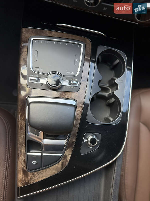 Позашляховик / Кросовер Audi Q7 2016 в Львові фото 27 Позашляховик / Кросовер Audi Q7 2016 в Львові