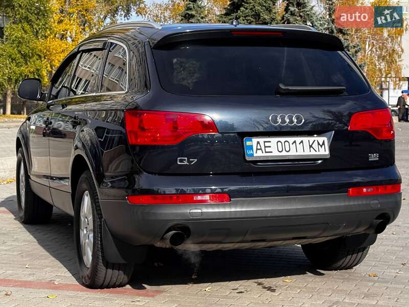 Позашляховик / Кросовер Audi Q7 2007 в Дніпрі фото 5 Позашляховик / Кросовер Audi Q7 2007 в Дніпрі