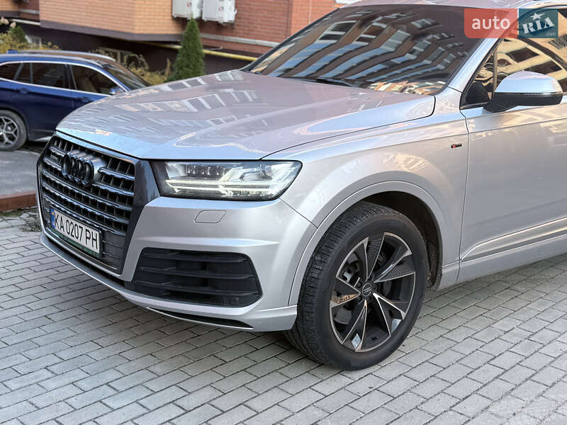 Внедорожник / Кроссовер Audi Q7 2015 в Киеве фото 3 Внедорожник / Кроссовер Audi Q7 2015 в Киеве