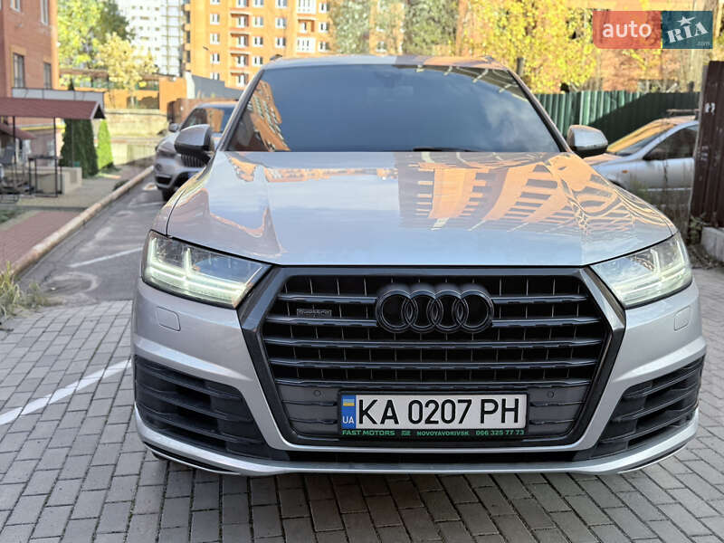 Внедорожник / Кроссовер Audi Q7 2015 в Киеве фото 6 Внедорожник / Кроссовер Audi Q7 2015 в Киеве