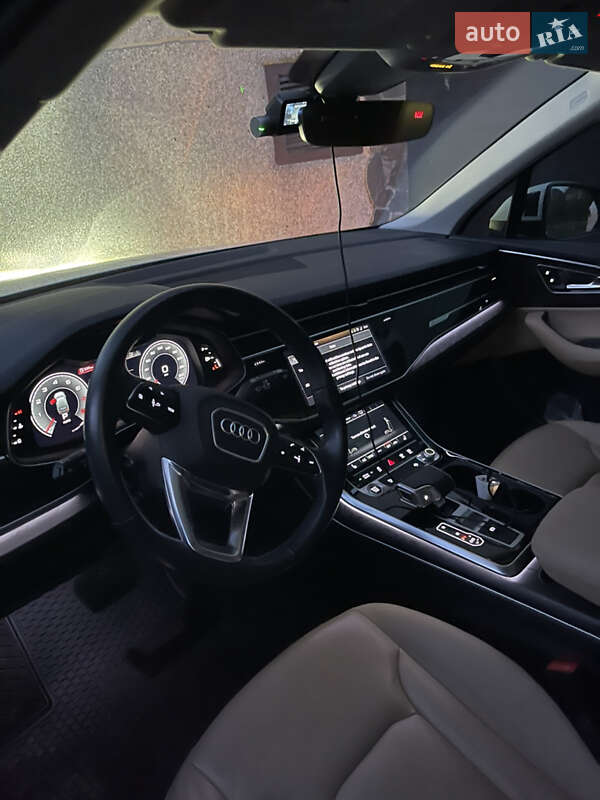 Позашляховик / Кросовер Audi Q7 2020 в Бурштині фото 4 Позашляховик / Кросовер Audi Q7 2020 в Бурштині
