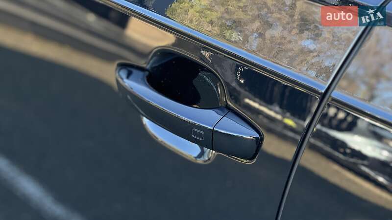 Позашляховик / Кросовер Audi Q7 2016 в Києві