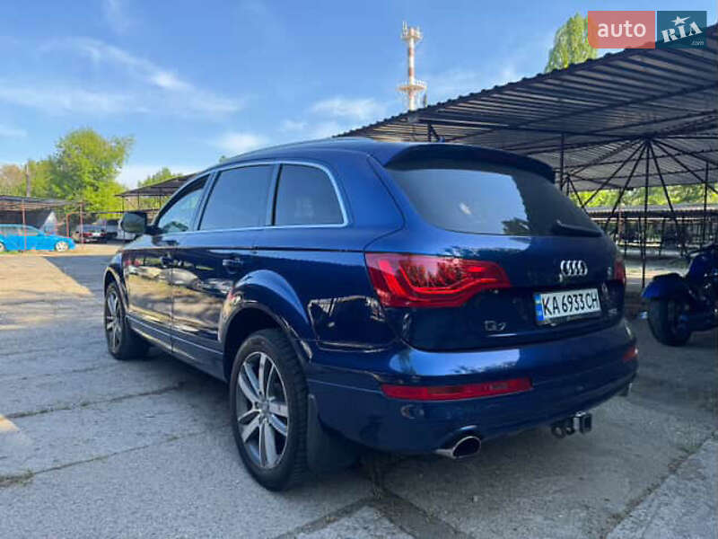 Внедорожник / Кроссовер Audi Q7 2015 в Одессе