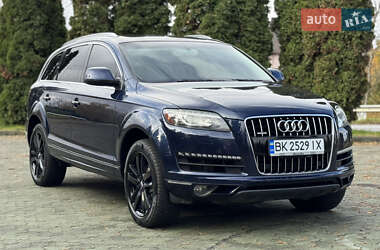 Позашляховик / Кросовер Audi Q7 2012 в Дубні