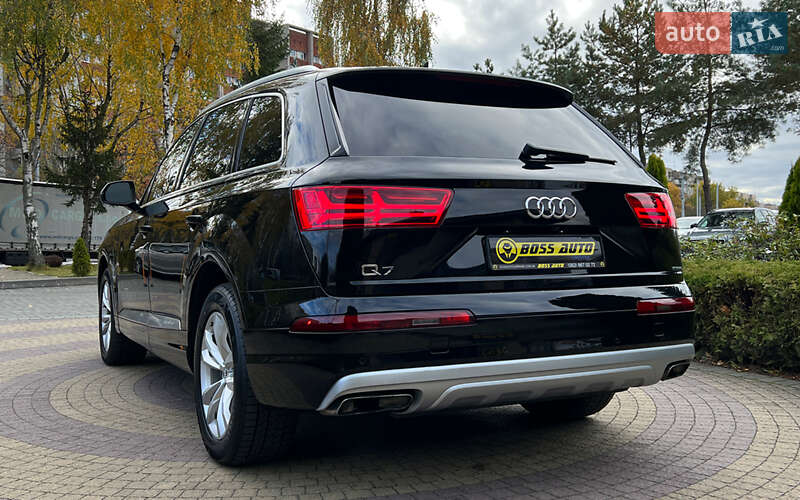 Позашляховик / Кросовер Audi Q7 2019 в Львові