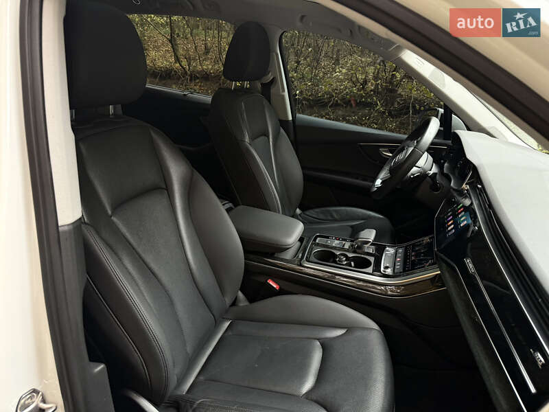Внедорожник / Кроссовер Audi Q7 2020 в Львове