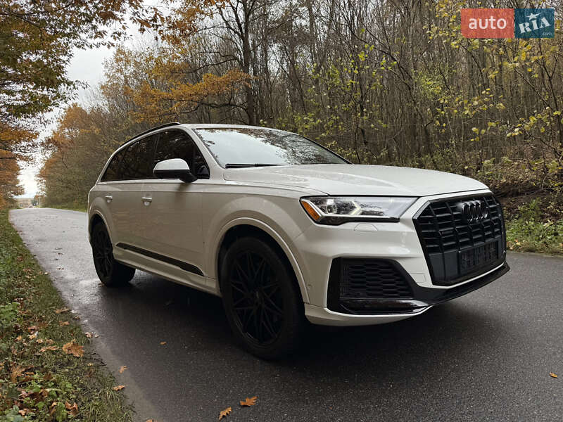 Внедорожник / Кроссовер Audi Q7 2020 в Львове