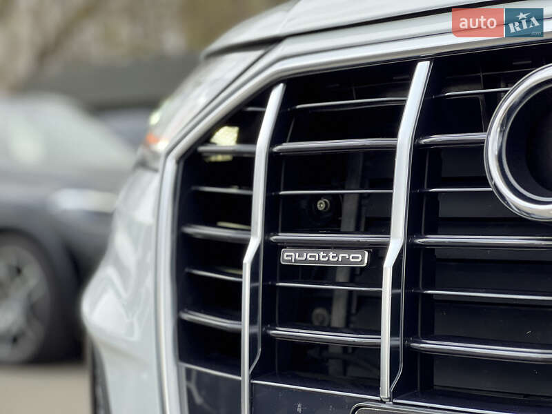 Внедорожник / Кроссовер Audi Q7 2022 в Киеве фото 13 Внедорожник / Кроссовер Audi Q7 2022 в Киеве